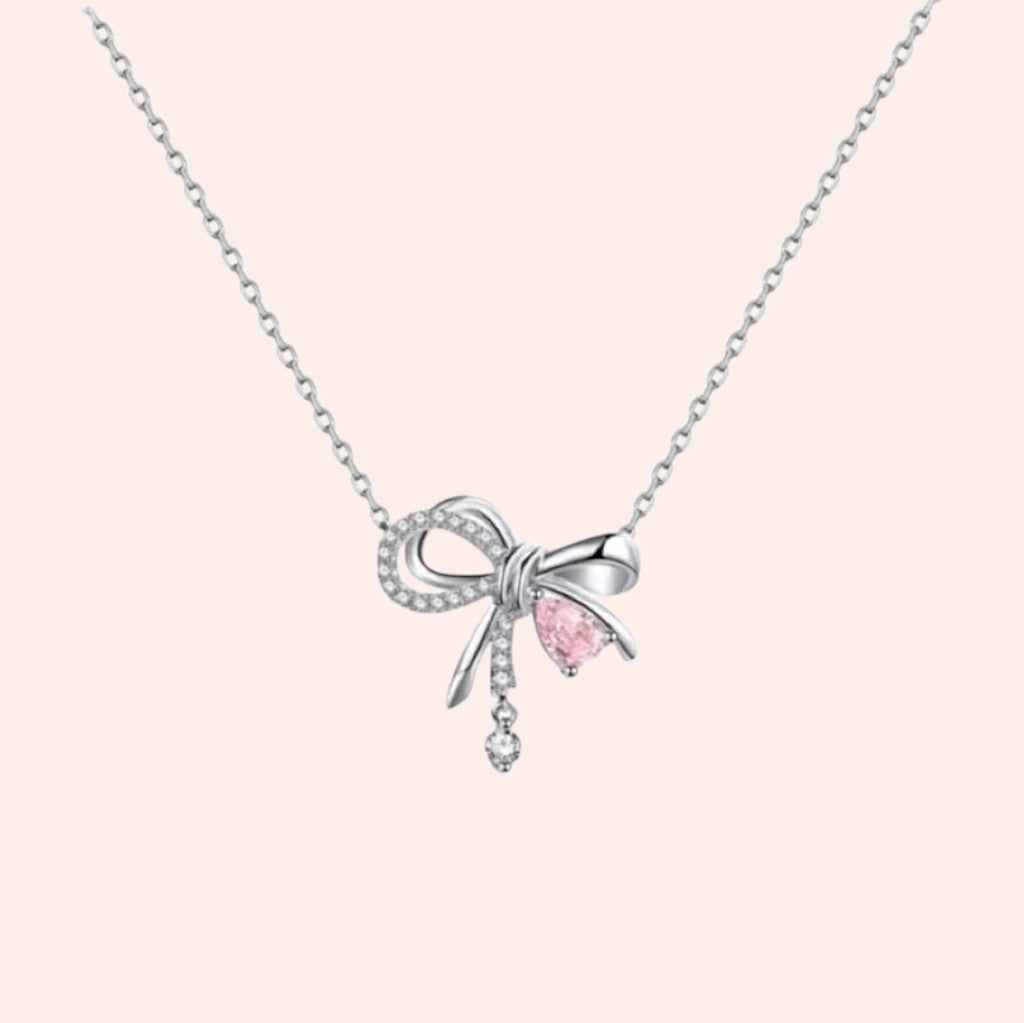 Charming Twist Necklace 2