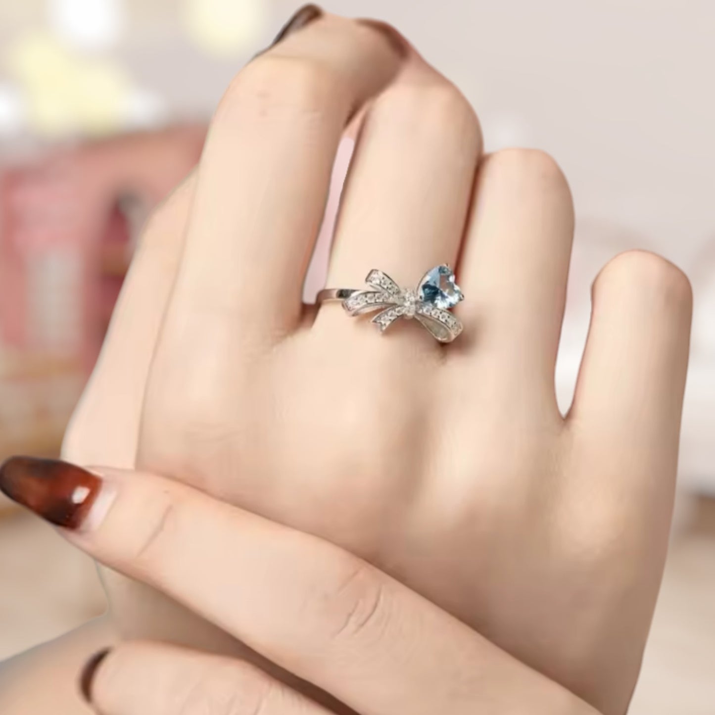 Charming Twist Ring 5