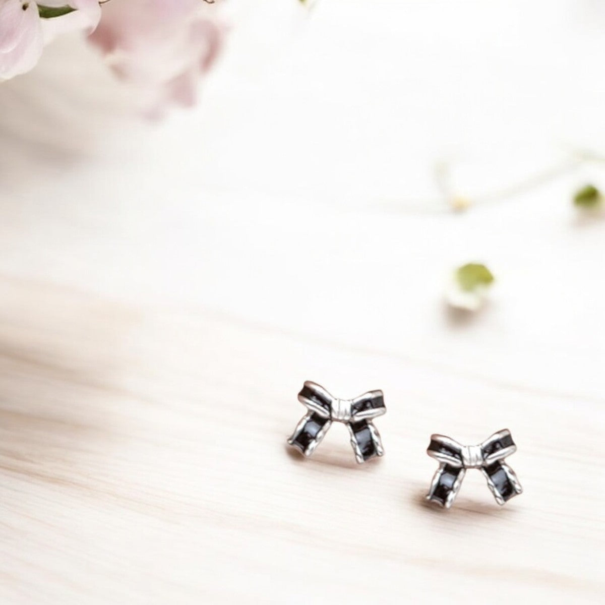 Classy Bowknot Stud Earrings Silver 3