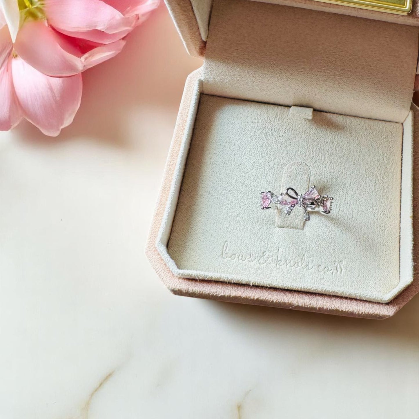 Cutie Knot Sparkle Ring 4
