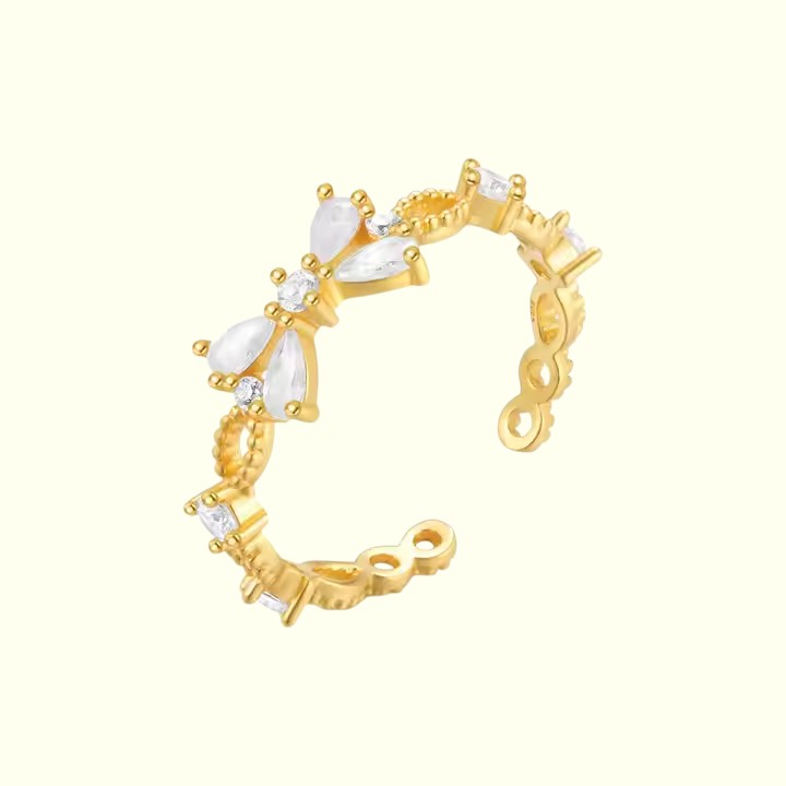 Dainty Belle Ring 1