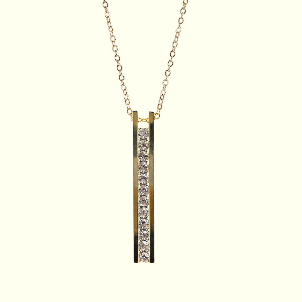 Dazzling Charm Necklace Gold 2