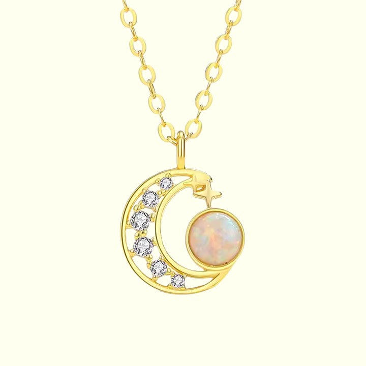 Dreamy Moonlight Necklace Gold 1