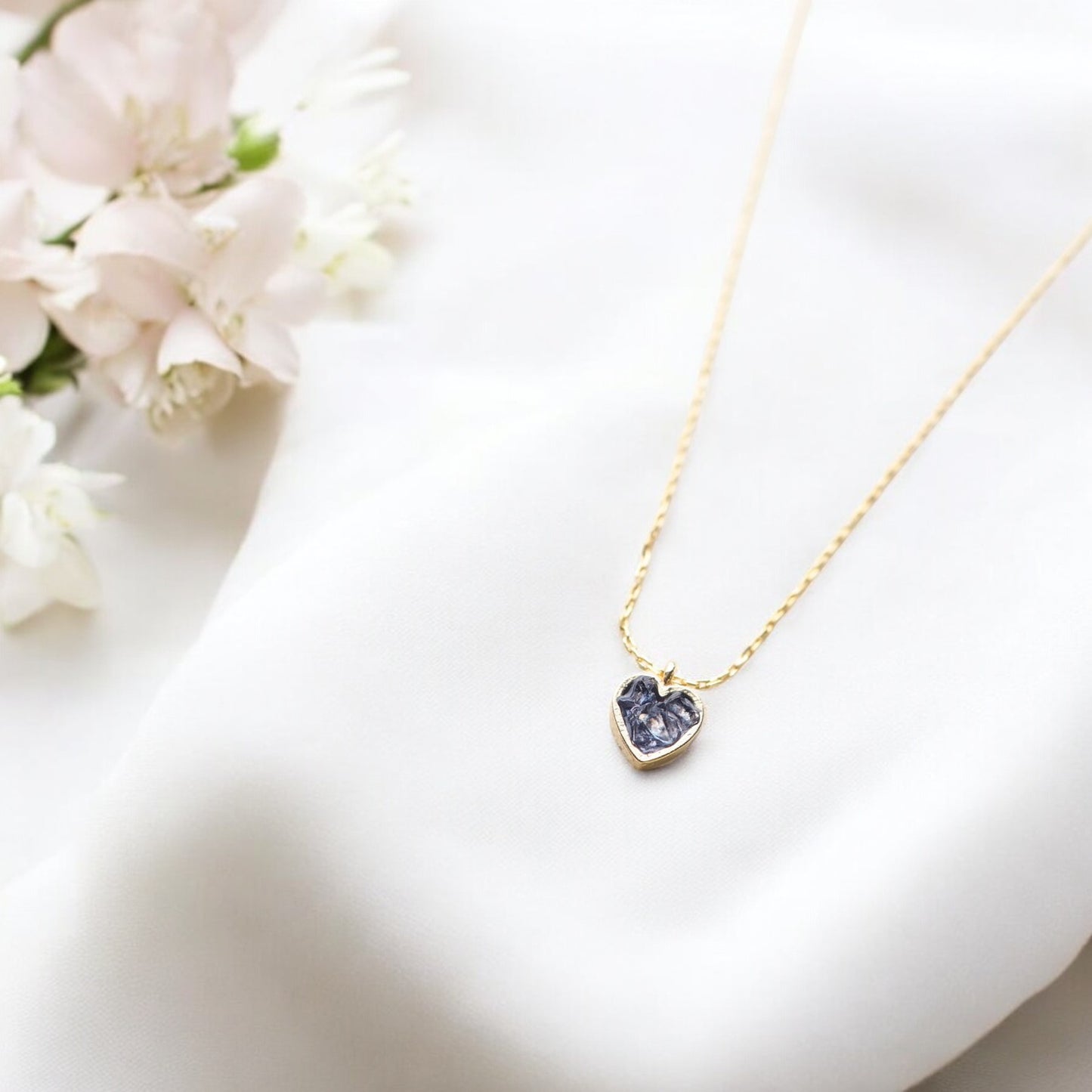 Ethereal Heart Necklace 4
