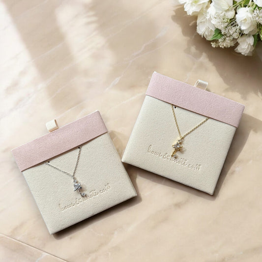 Gleaming Lock Necklace 3