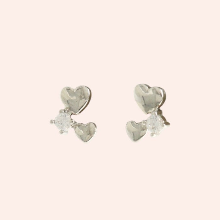 Love Link Studs 5