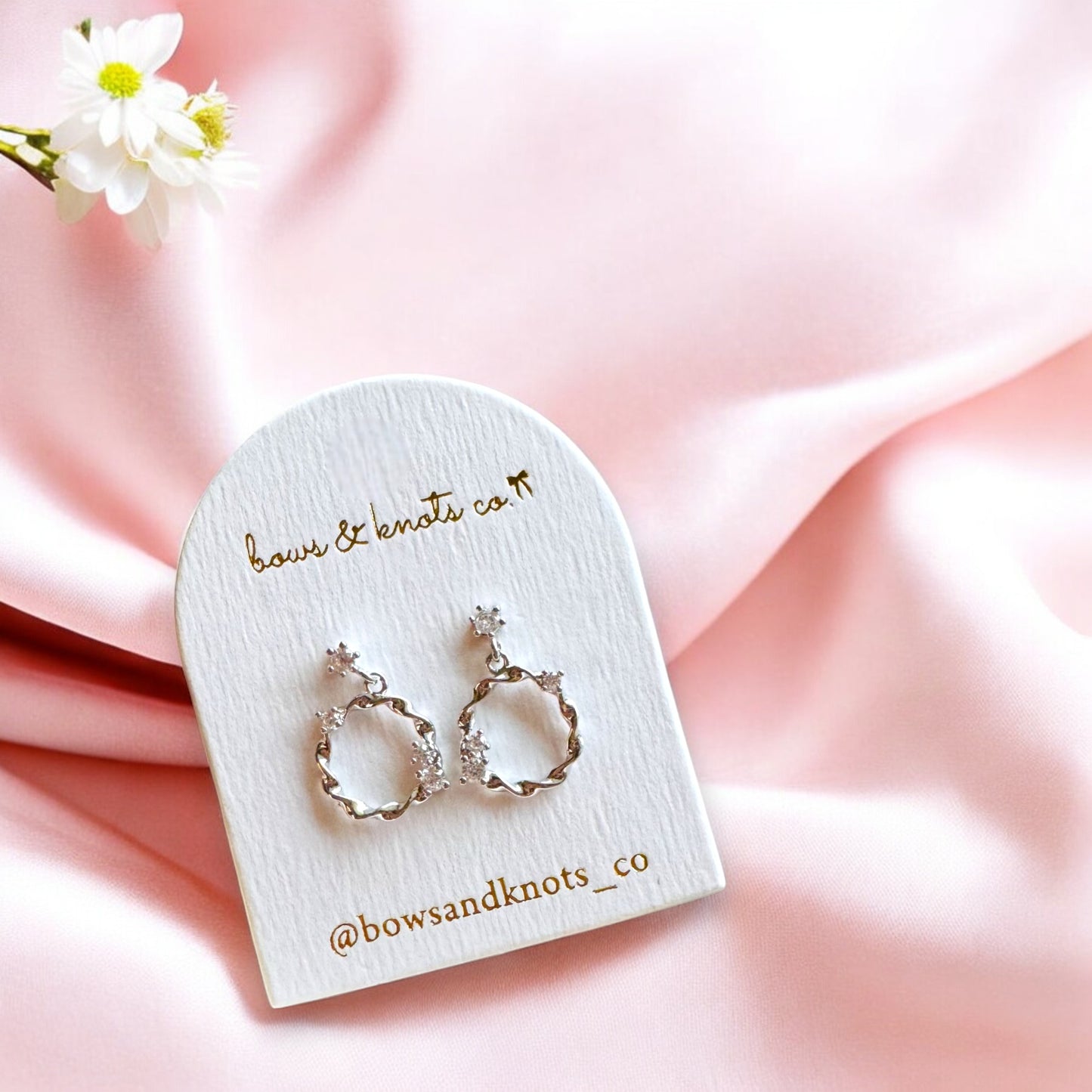 Lustrous Loop Earrings 4