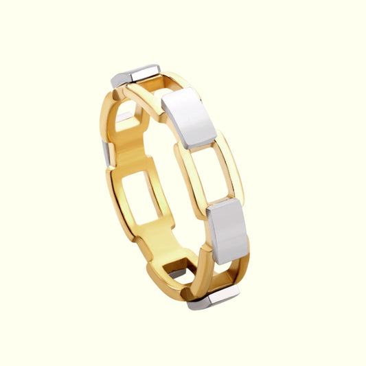 Luxe Link Ring 1