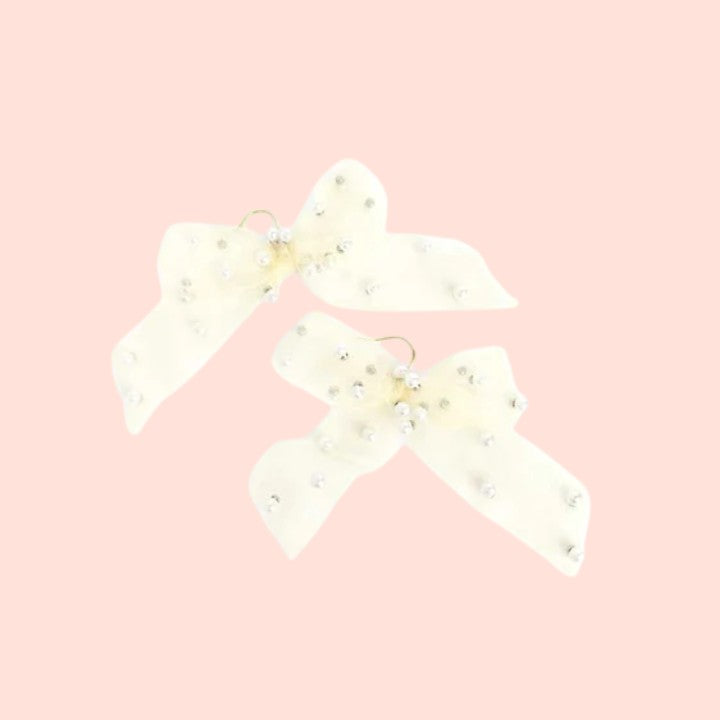 Luxe Ribbon & Pearl Earrings White 1