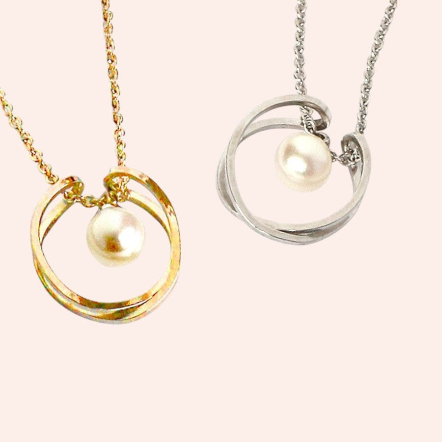 Luxe and Charm Pendant Necklace 1