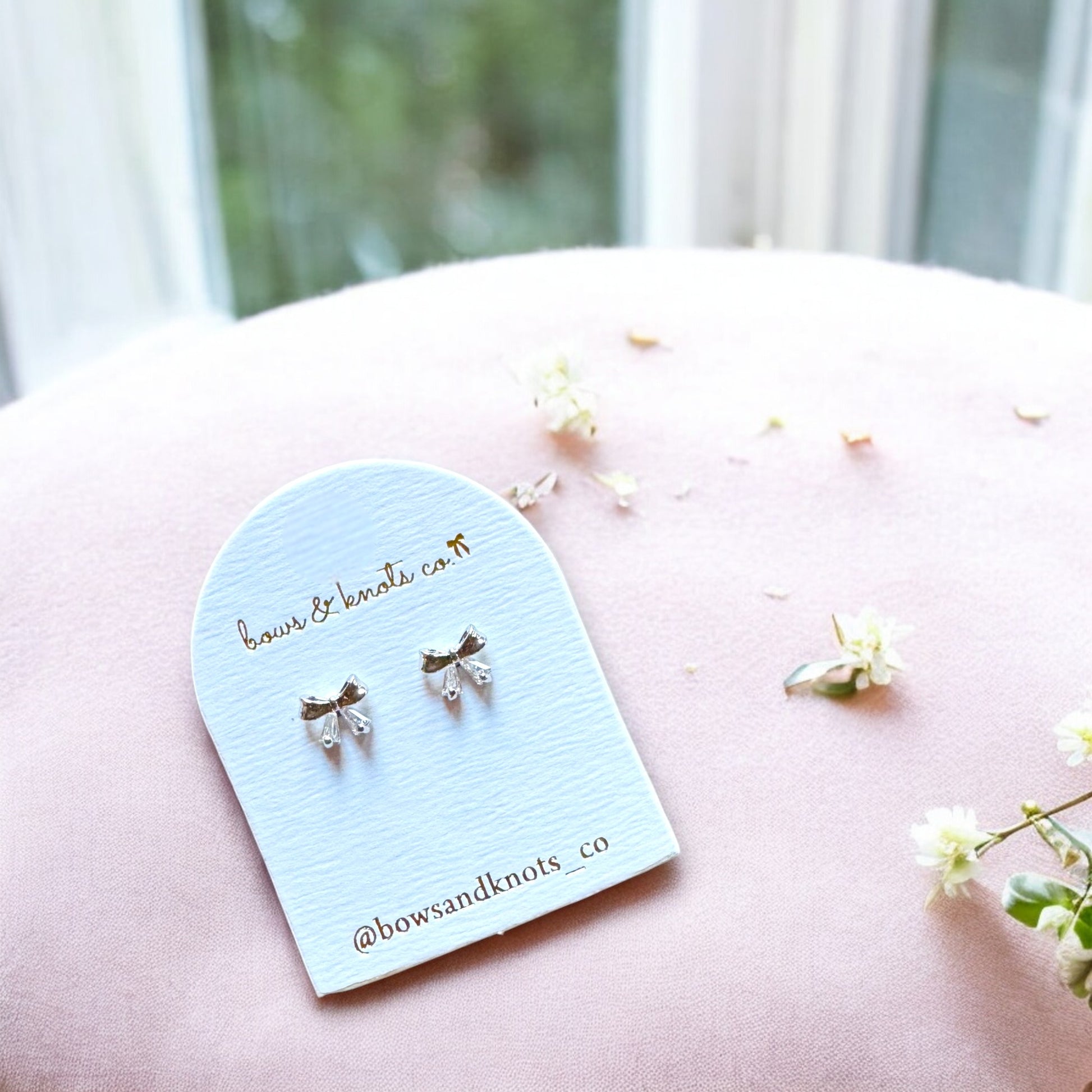 Mini Bow Studs 9