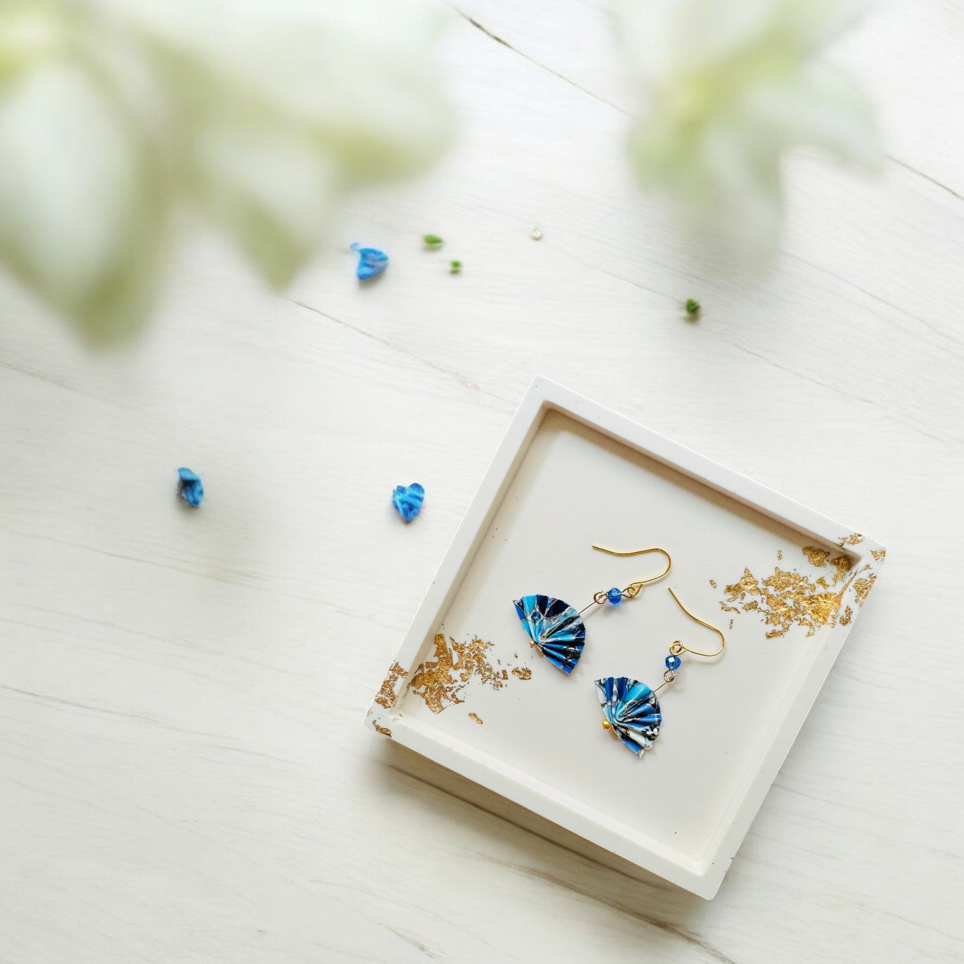 Origami Folding Fan Earrings blue 3