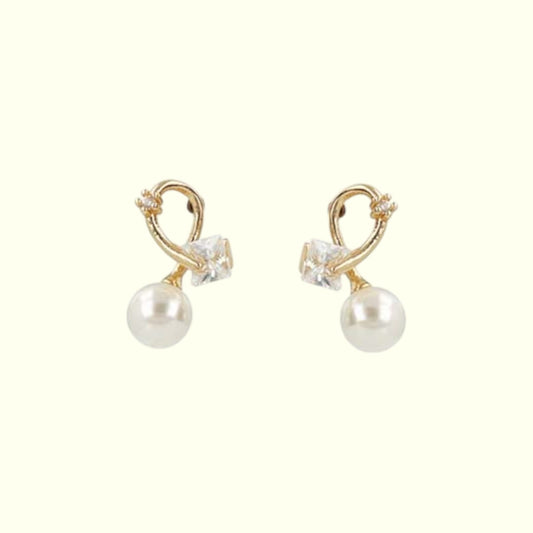 Pearl Knot Studs 3