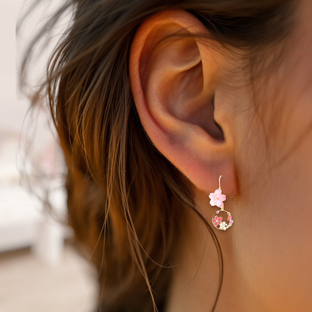 Petal Loop Earrings 1