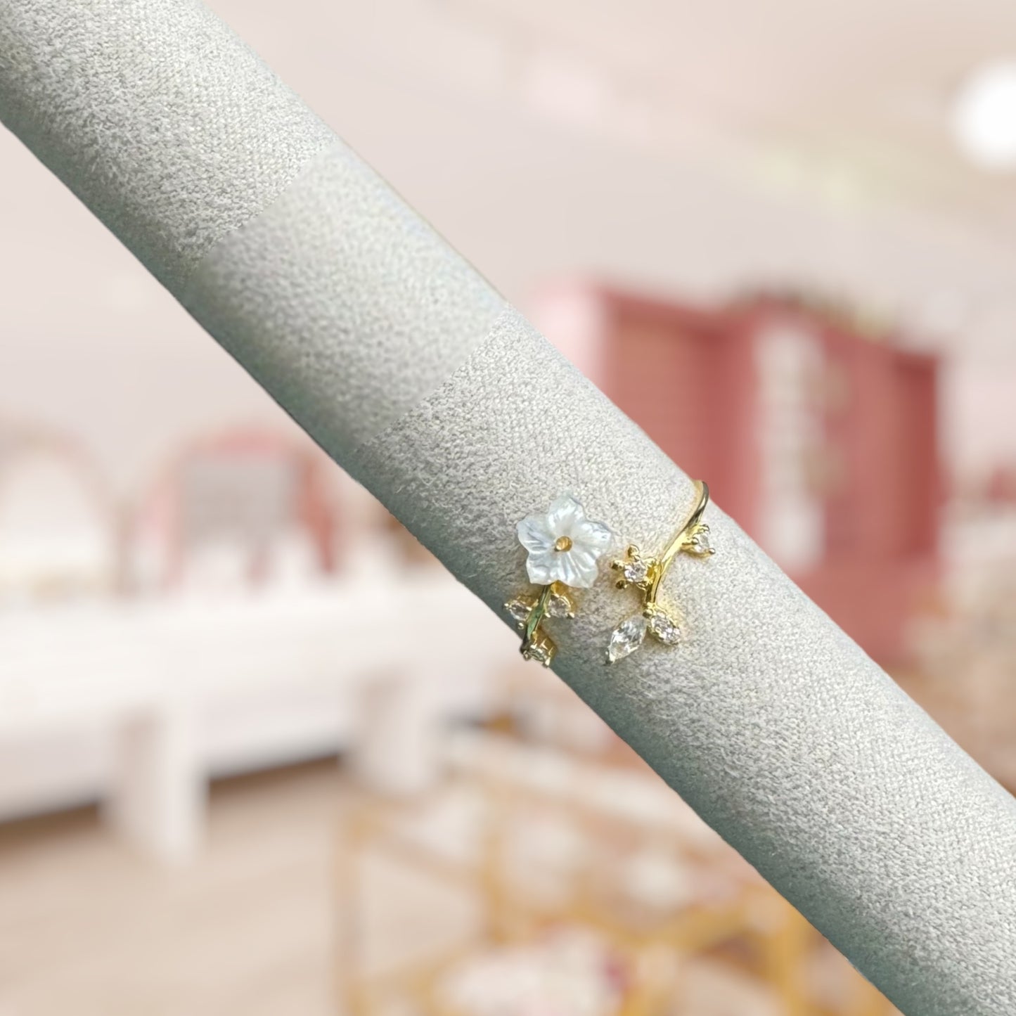 Petal Love Ring 3