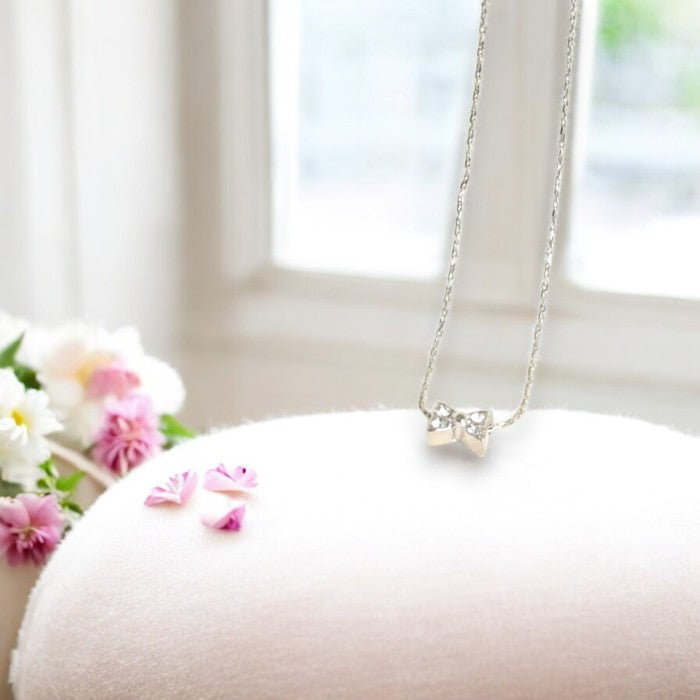 Petite Bow Necklace 3