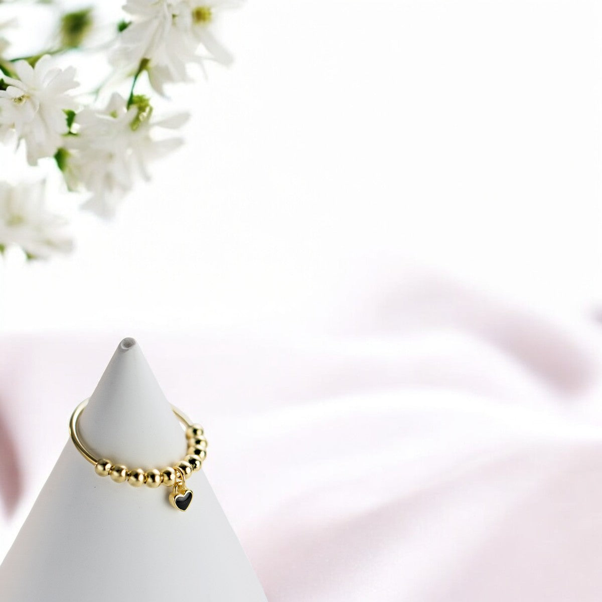 Playful Beads Ring Gold 2