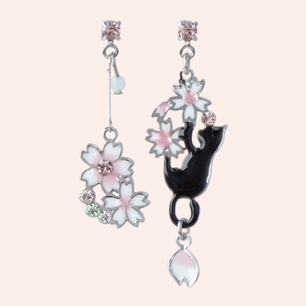 Sakura Cat Mischief Earrings Silver 1