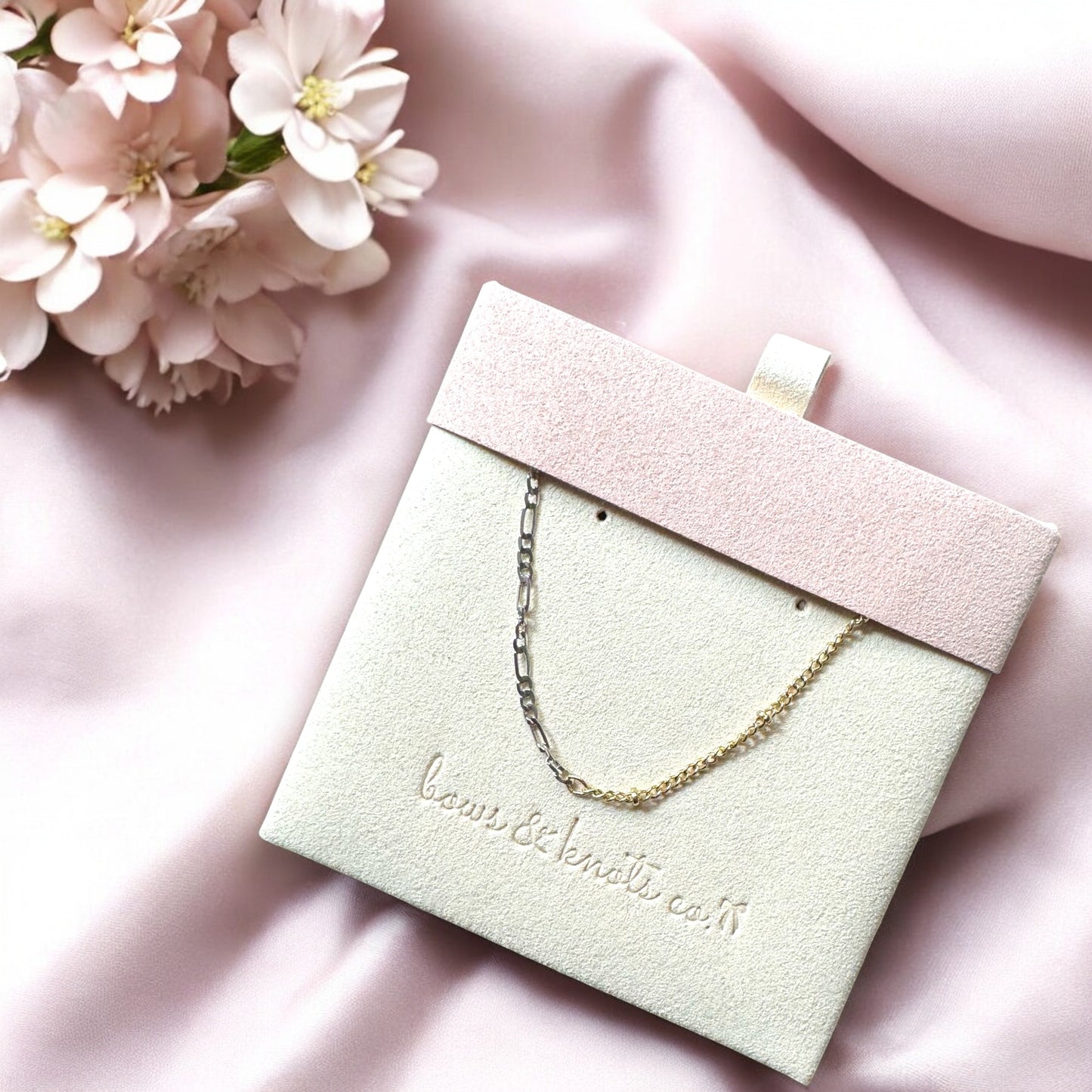 Sleek Duo Necklace - due essence 2