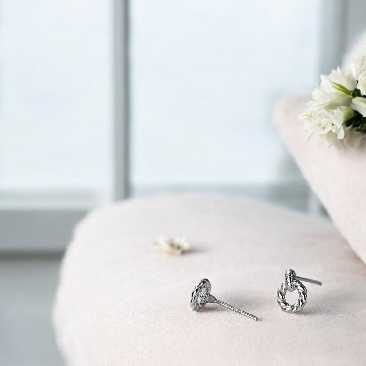 Sleek Twist Stud Earrings silver 3