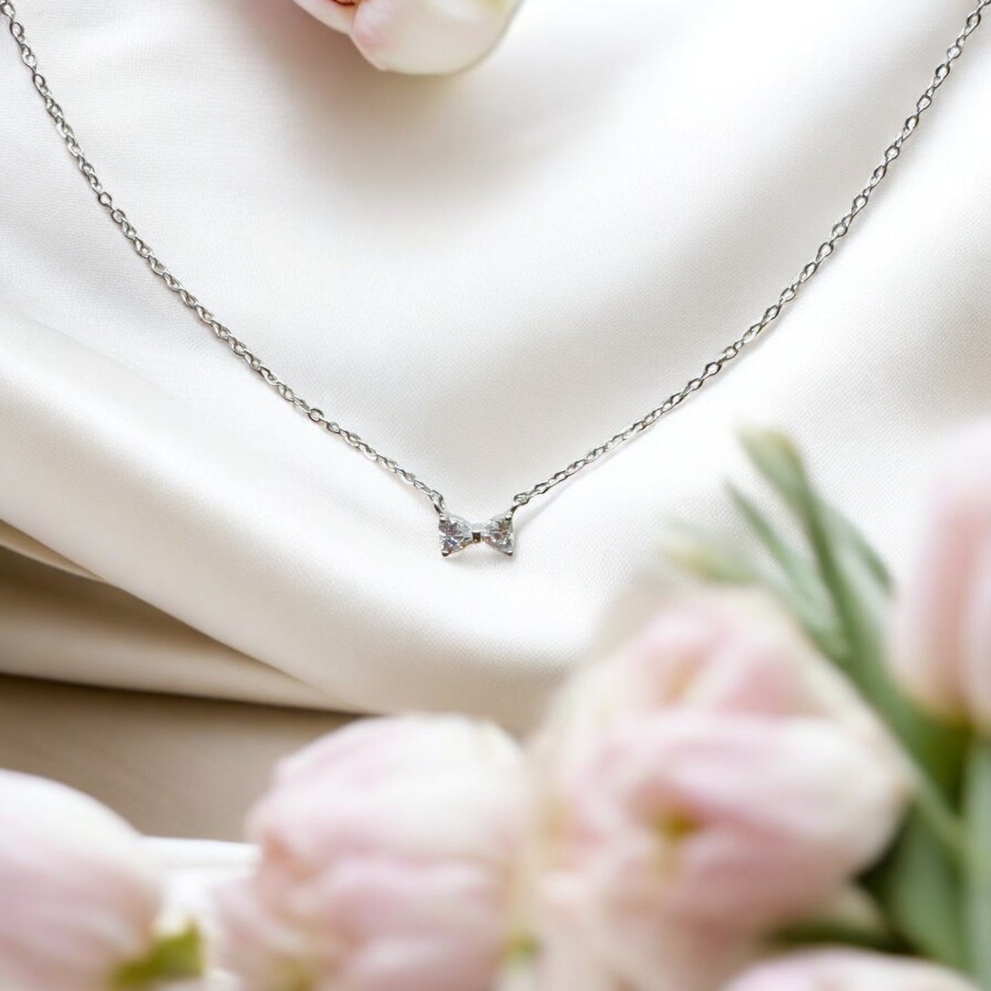 Timeless Bow Pendant Necklace 3