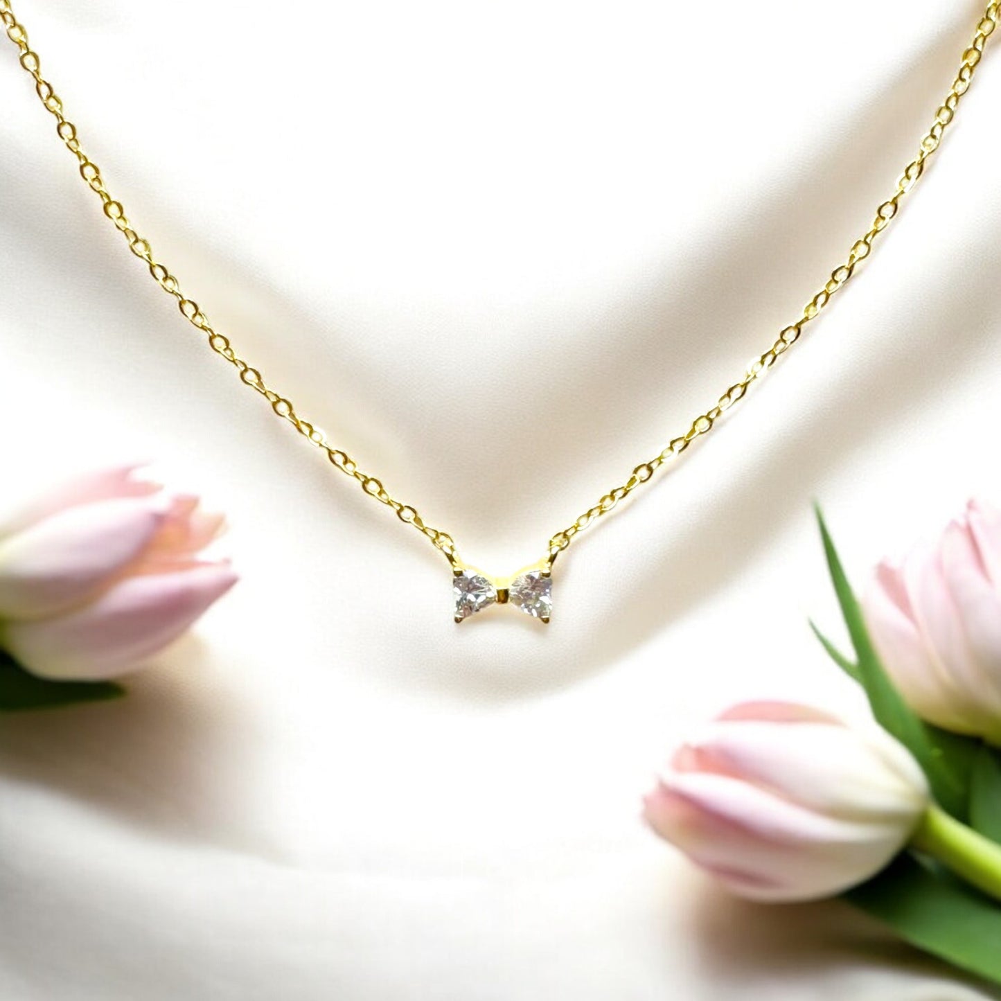 Timeless Bow Pendant Necklace 4