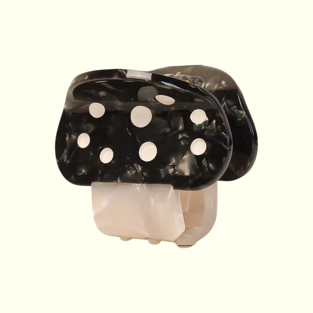 Toxic Mushroom Hair Claw 7