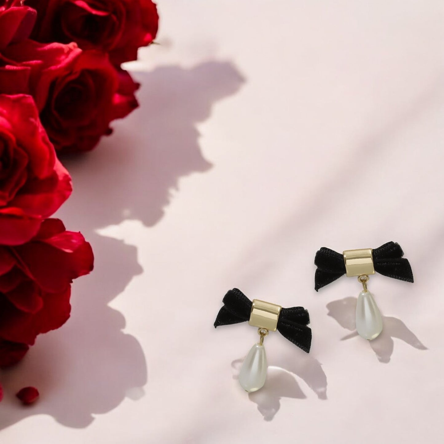 Velour Bowknot Earrings Black 2