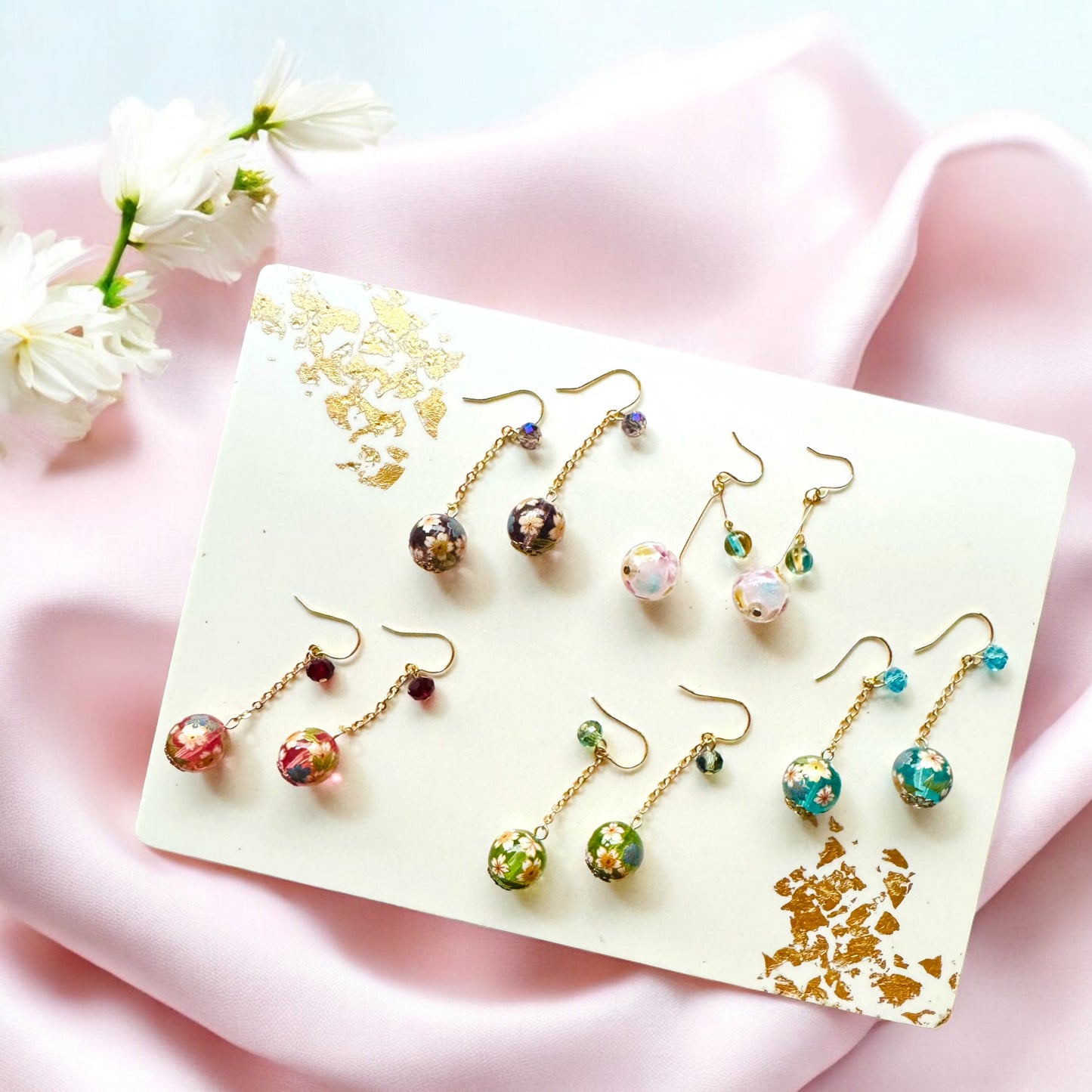 Wafu Glass Bead Earrings 1