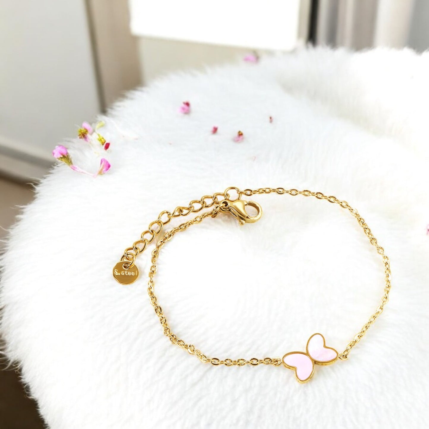 Whispering Wings Bracelet Pink 2