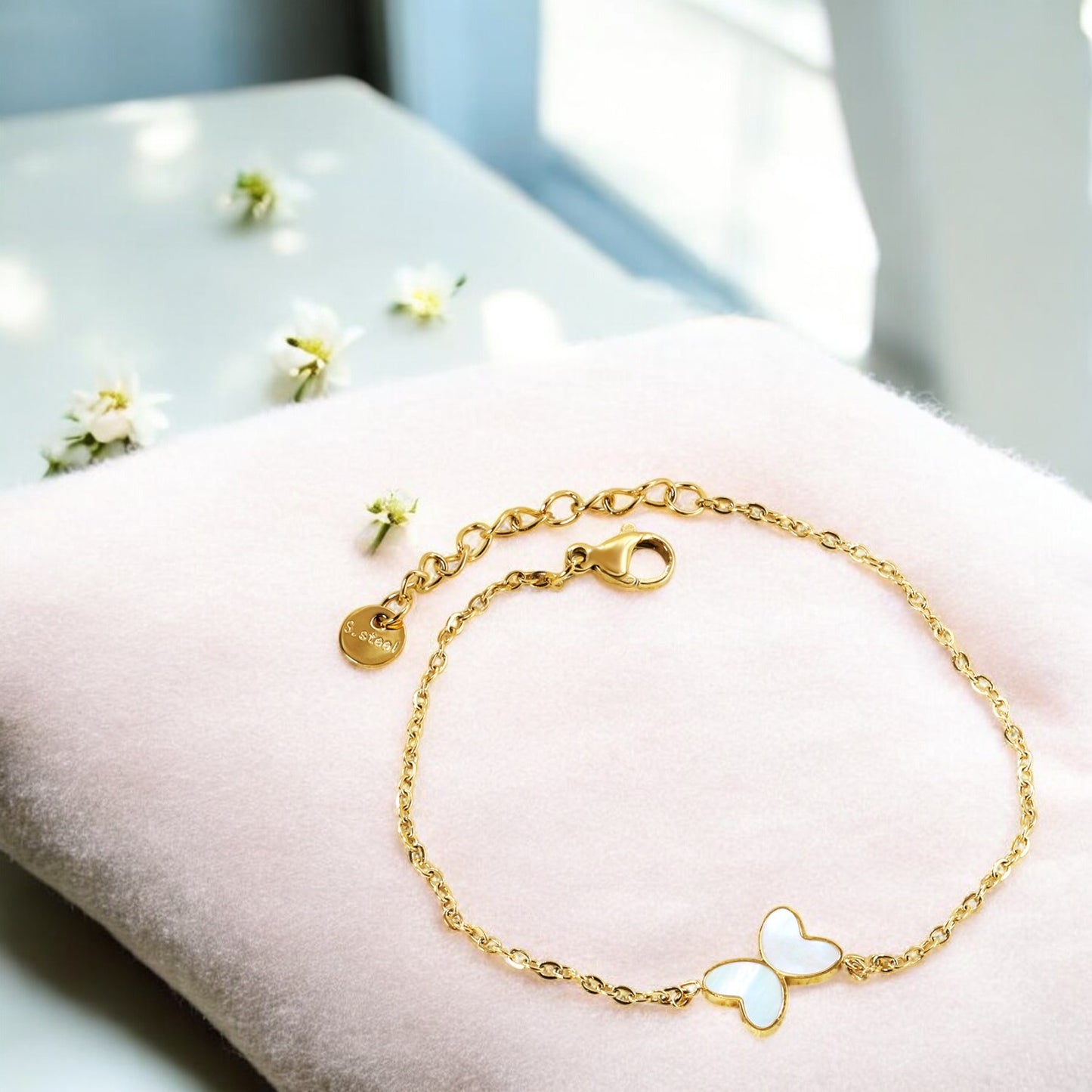 Whispering Wings Bracelet White 1