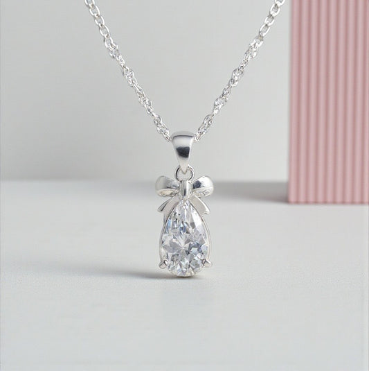 Bow Belle Necklace 3