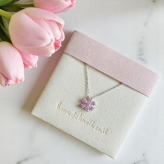 Cotton Bloom Necklace 1