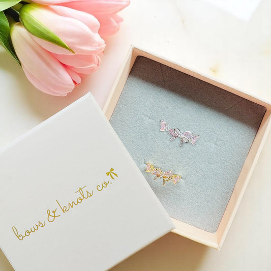 Cutie Knot Sparkle Ring 1