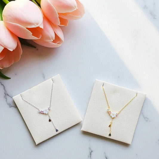 Heart of Petals Necklace 1