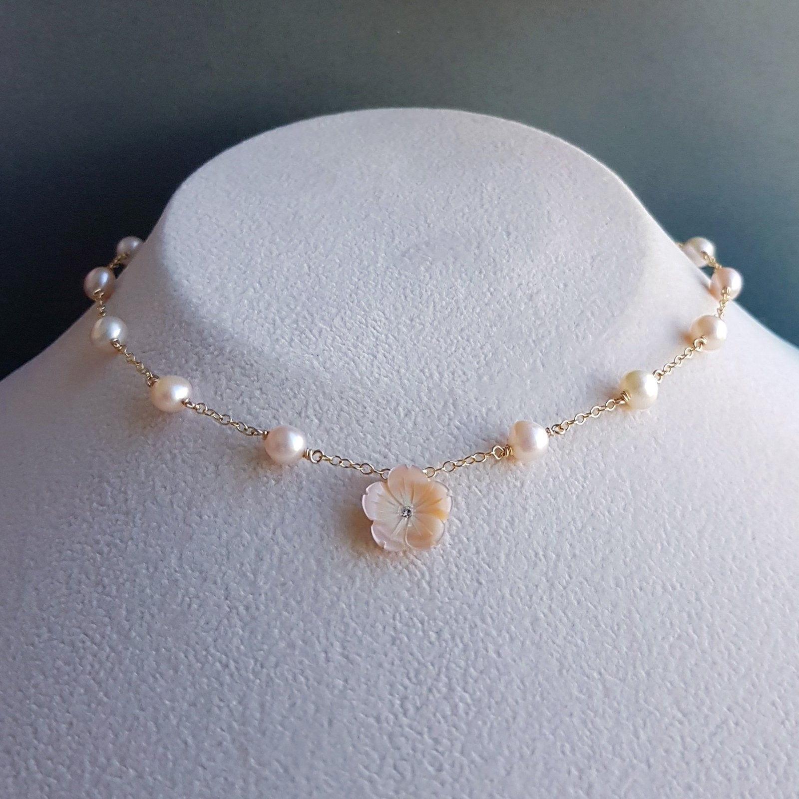 Indira Sakura Choker 1